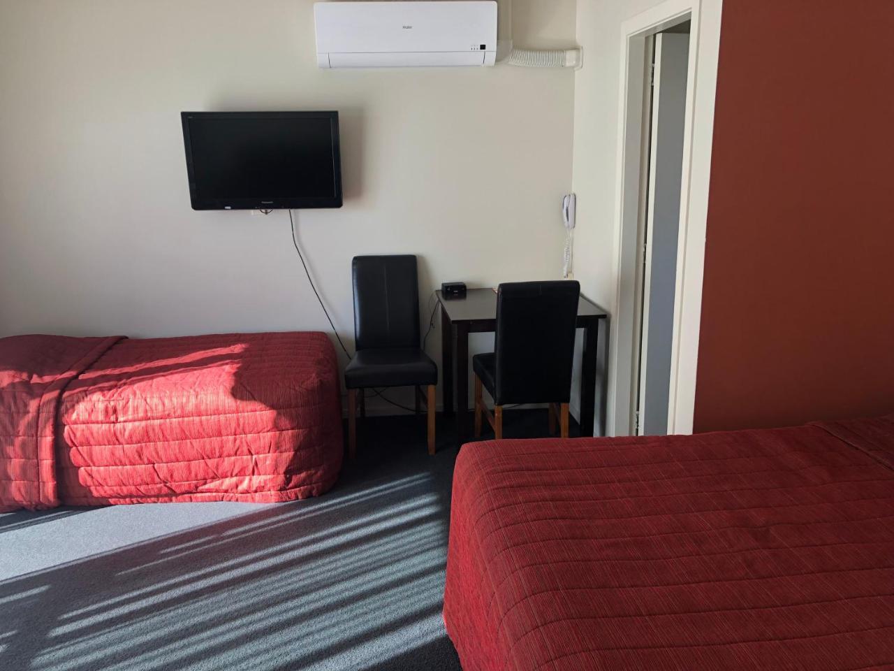 Middlepark Motel Κράισττσερτς Εξωτερικό φωτογραφία