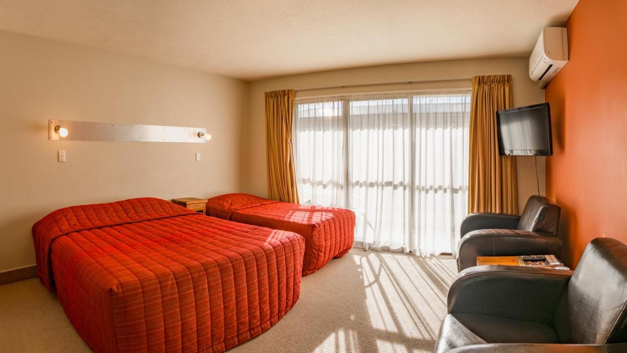 Middlepark Motel Κράισττσερτς Εξωτερικό φωτογραφία