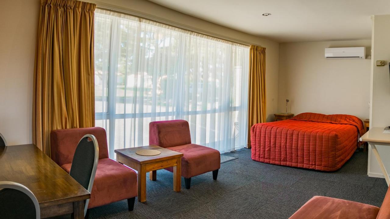 Middlepark Motel Κράισττσερτς Εξωτερικό φωτογραφία